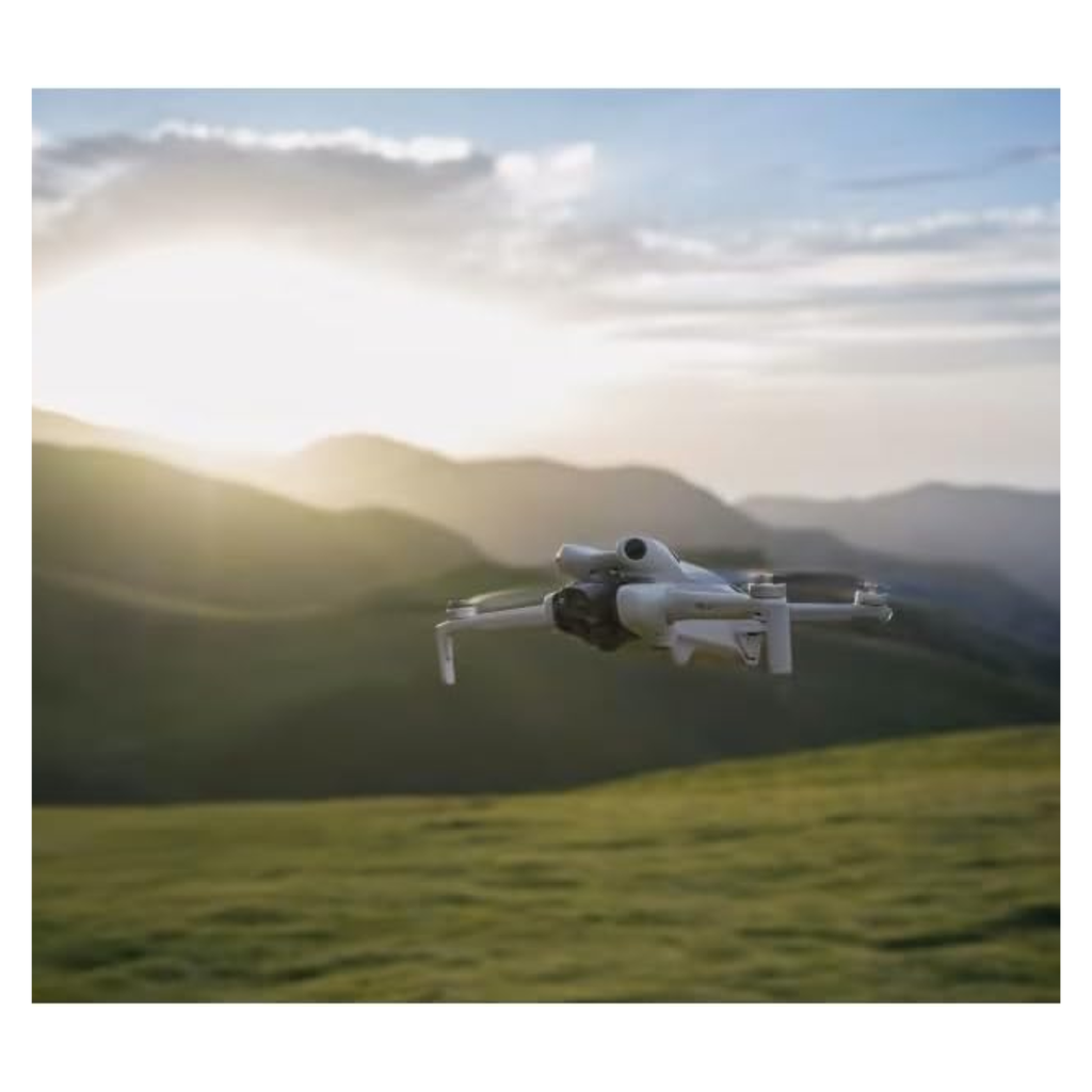 DJI - Mini 4 Pro Fly More Combo Plus Drone and RC 2 Remote Control with Built-in Screen - Gray